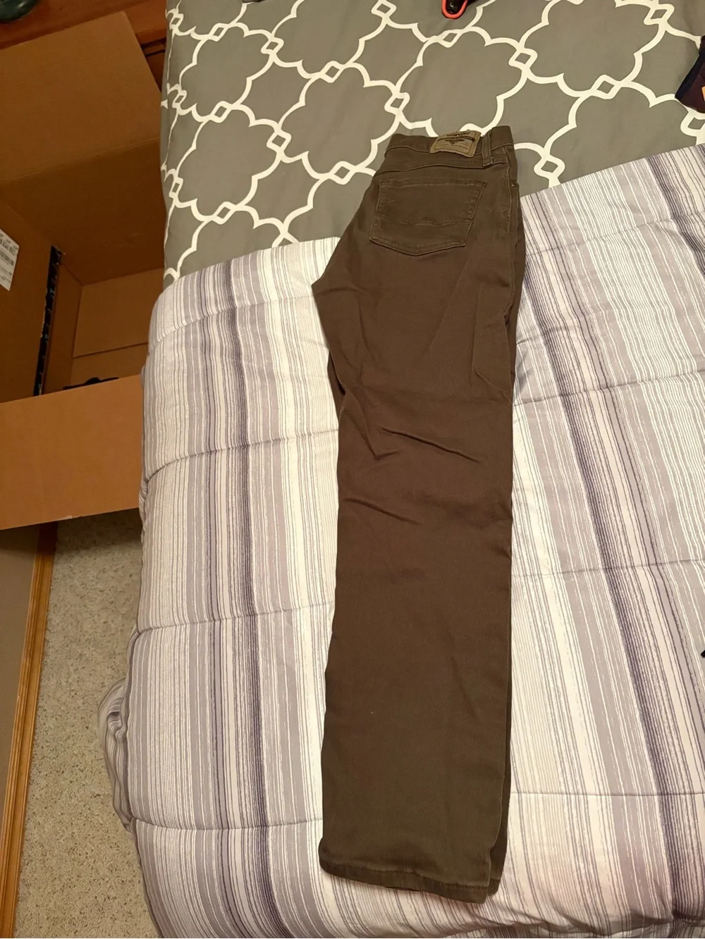 Wrangler Men's Dark Brown Slim Straight Chinos